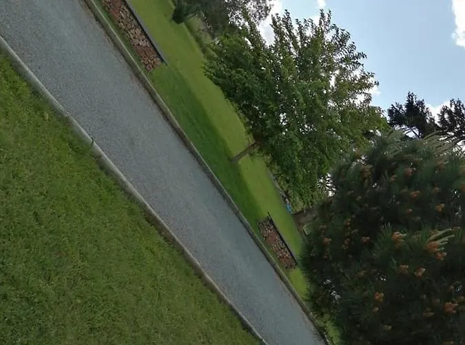 La Grange De La Gandonnerie *